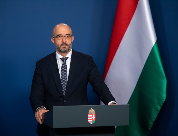 Hétfőtől lesznek hatályosak a változások – Vidéken vége a kijárási korlátozásnak