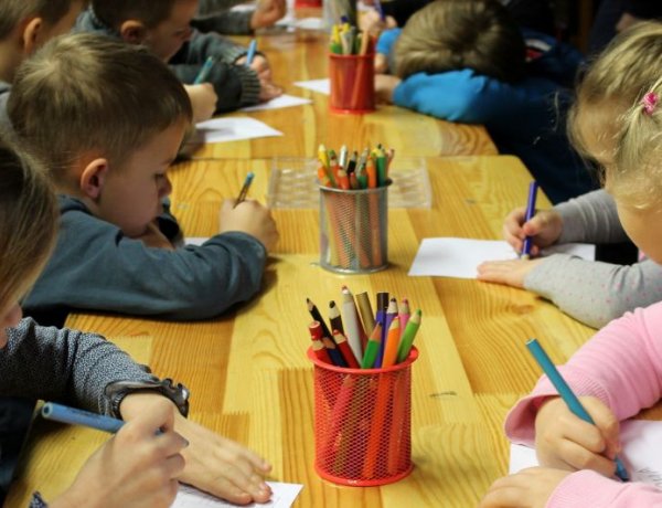 Novák Katalin: mától kötelező bölcsődei és óvodai ügyeletet biztosítani