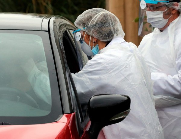 Fővárosi autós tesztállomás deríti ki, átesett-e már a fertőzésen az alany