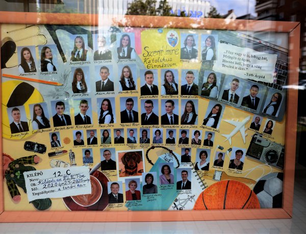 Van, ami állandó: Idén is kreatív tablók színesítik a kirakatokat