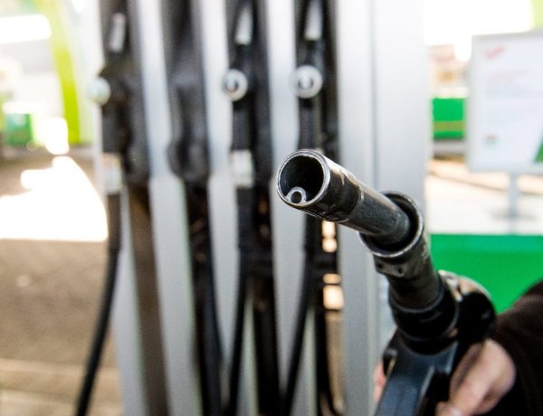 Főként az üzemanyag árának csökkenése miatt mérséklődik az infláció