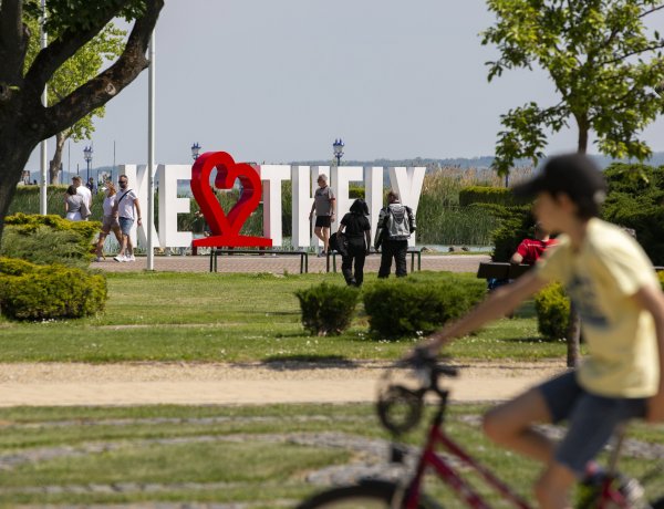 Turisztikai ügynökség: a kormány időben megtette a szükséges intézkedéseket