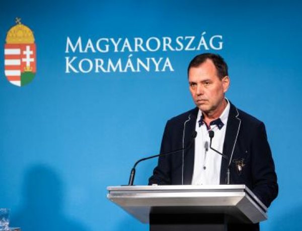 Infektológus főorvos: A magyarországi járványgörbe stabil   