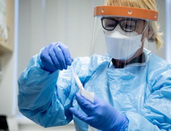 Lezárult az országos koronavírus-szűrés - Itthon nagyon alacsony a fertőzöttek száma