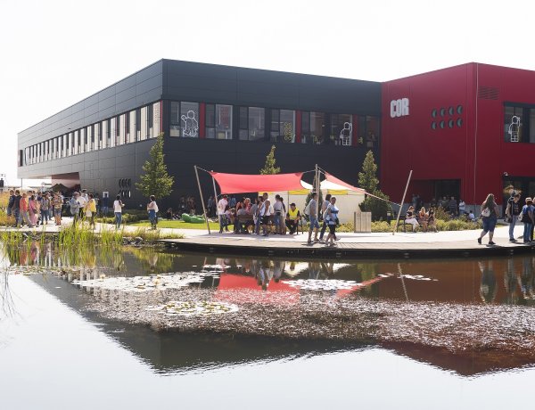 A felnőtteket is vonzza a LEGO, a nyíregyházi gyár lett a legattraktívabb munkahely