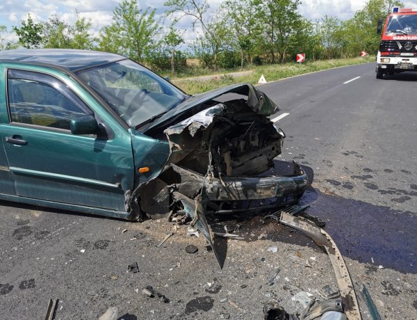 Baleset Napkor közelében - Négy sérültet szállítottak kórházba