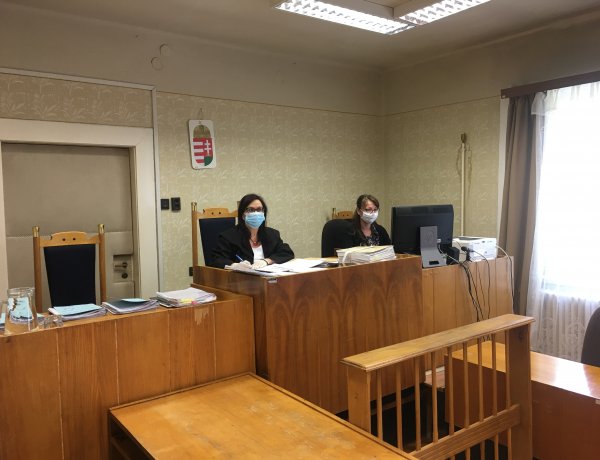 Rendőrökre uszította kutyáját – 3 napon belül ítéletet hozott a bíróság 