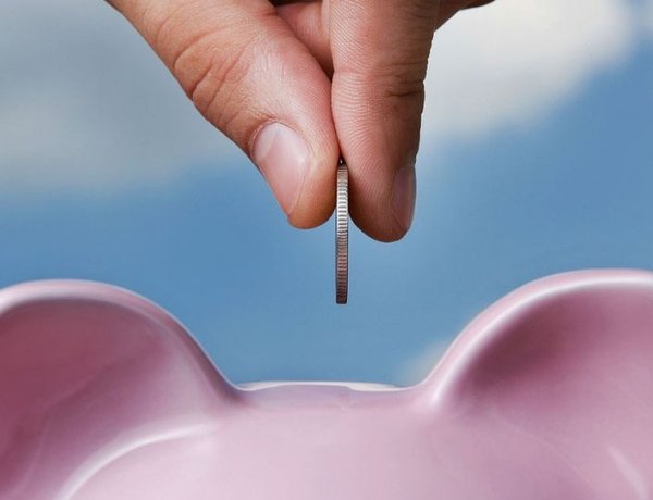 Átlagosan 400 ezer forint megtakarításuk van a fiataloknak  