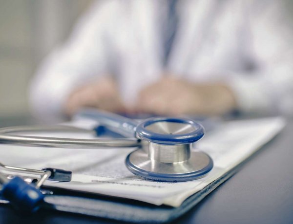 Júniustól a magánorvosok is az EESZT-be töltik fel a betegek adatait