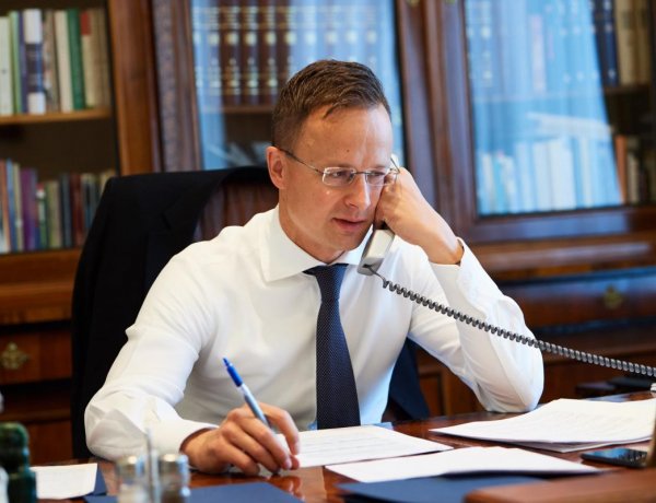 Korlátozásmentesen lehet utazni péntektől Ausztriába, Csehországba és Szlovákiába