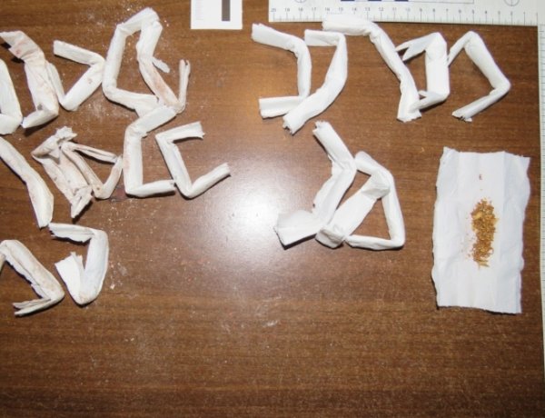 Őrizetbe vették a nyírbátori rendőrök a bódító hatású anyagot árusító nőt