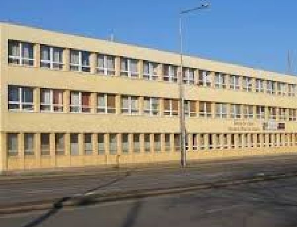 Sorra hozták a díjakat egy országos francia nyelvi versenyről az apáczaisok