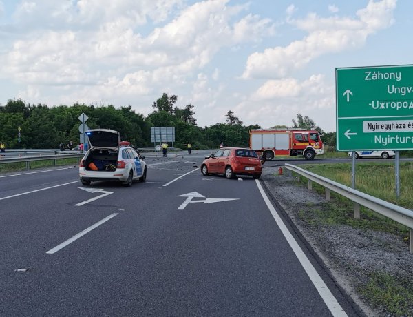 Súlyos baleset történt szombat délután Nyírturánál - Öt sérültet szállítottak kórházba