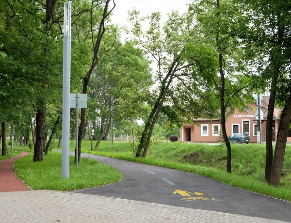 Nyitott kerékpársáv Sóstón -  Jól használva biztonságos     