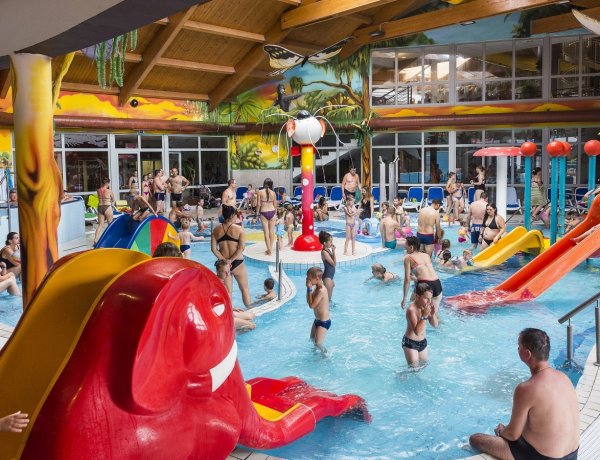 Nyit az élményfürdő és a Júlia – Minden fürdőben teljes szolgáltatással várják a vendégeket