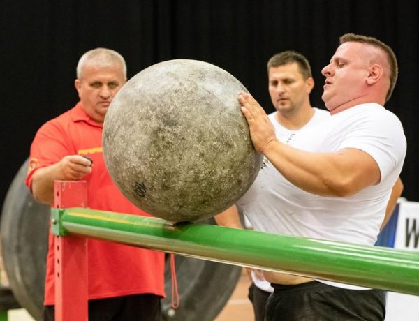 Erős emberek versenye Nyíregyházán - Július 25-én több tonnát mozgatnak meg