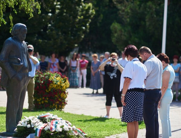 Móricz Zsigmondra emlékeztek csütörtökön – A könyvtár várja a régi-új olvasókat