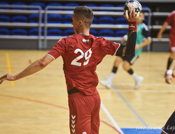 Új vezetés és új stáb a férfi kézilabdásoknál - Több fiatal is lehetőséget kap a csapatban