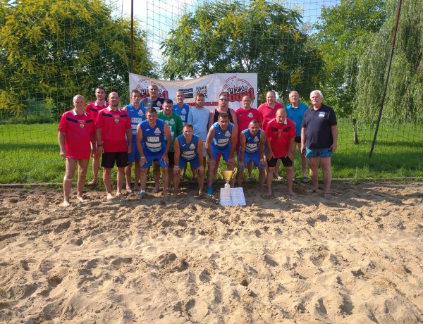A Fáraó volt a legjobb a homokban - Strandfoci tornát rendeztek a hétvégén