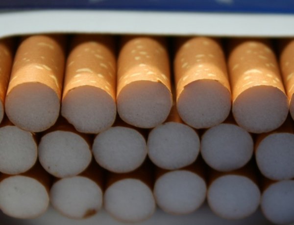 Cigarettacsempészet vasúton és közúton: 15 ezer doboz csempészett cigarettára bukkantak