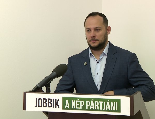 A városképrendezés új szempontjait javasolja Lengyel Máté a plakátadó eltörlése után