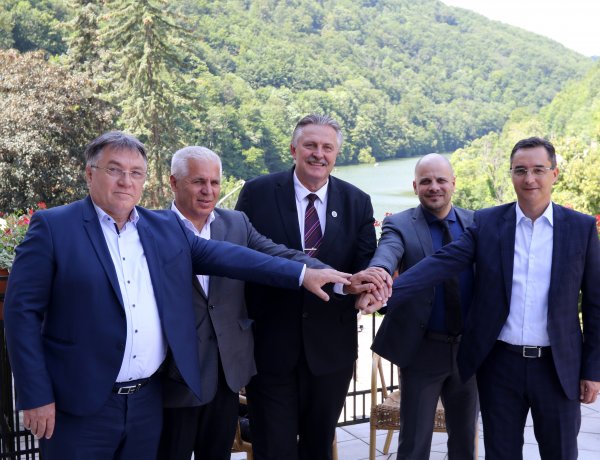 Ezúttal Miskolcon tanácskoztak az északkelet-magyarországi nagyvárosok polgármesterei