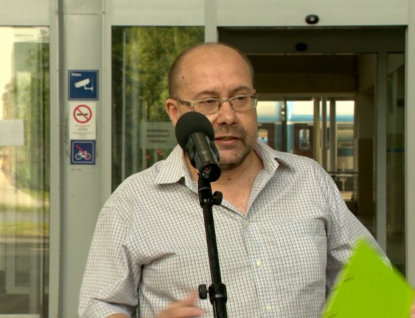 Garanciát kér a közösségi közlekedés átalakításának folyamatánál az LMP