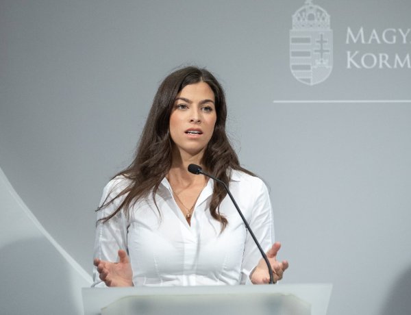 Veszélyeztethette volna a szeptemberi iskolakezdést az enyhítés