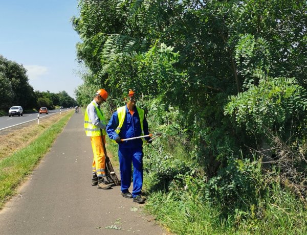 Nyíregyháza és Nyírpazony között végeznek munkálatokat a Magyar Közút dolgozói
