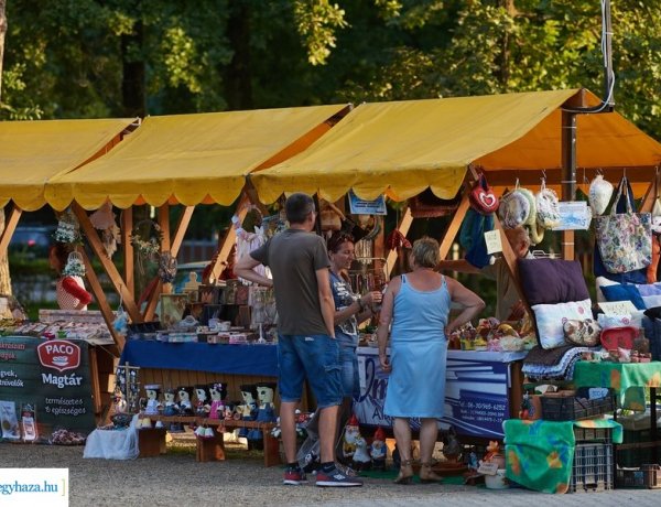 Pillanatképek a Sóstói Piacról - Közkedvelt a turisták és a nyíregyháziak körében is