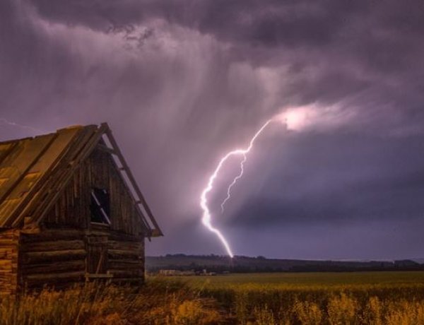 Villámok, intenzív záporok az elsődleges veszélyforrások    
