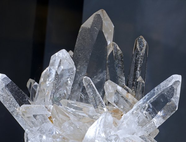 Nemzetközi ásványbörze Nyíregyházán - ásványcsodák a Váci Mihály Kulturális Központban