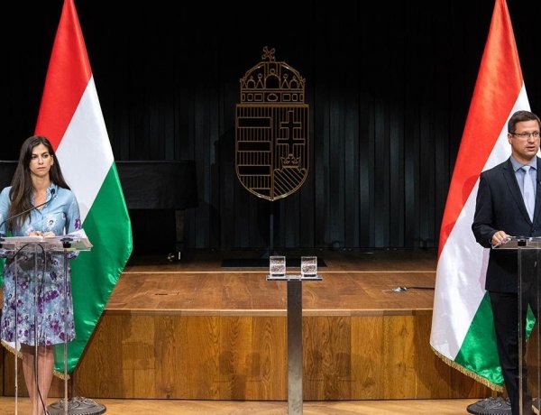 Kormányinfó: szeptember elseje után senki ne szervezzen külföldi utazást!