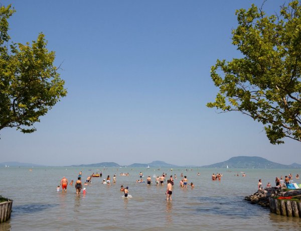 Még nem késő kitalálni, hol csobbanjunk a hétvégén             