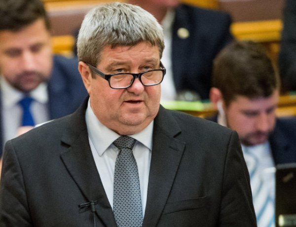 Tállai: Magyarország visszaszerezte pénzügyi szuverenitását 