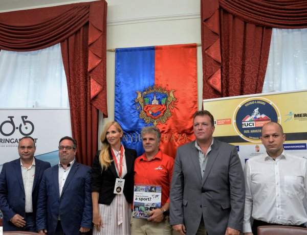 Szerdán indul a kerékpáros világverseny – 16 csapat 96 versenyzője áll rajthoz