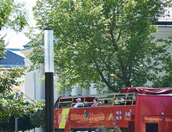 Városnéző busz – Újabb látványosság csalogatja Nyíregyházára a turistákat