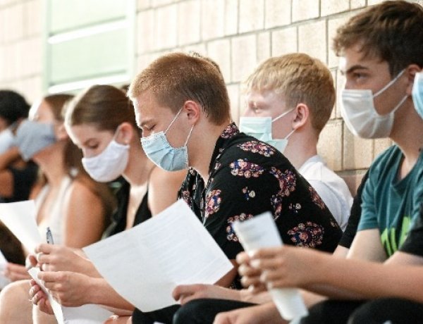 Országszerte járványügyi intézkedésekkel készülnek a tanévnyitóra