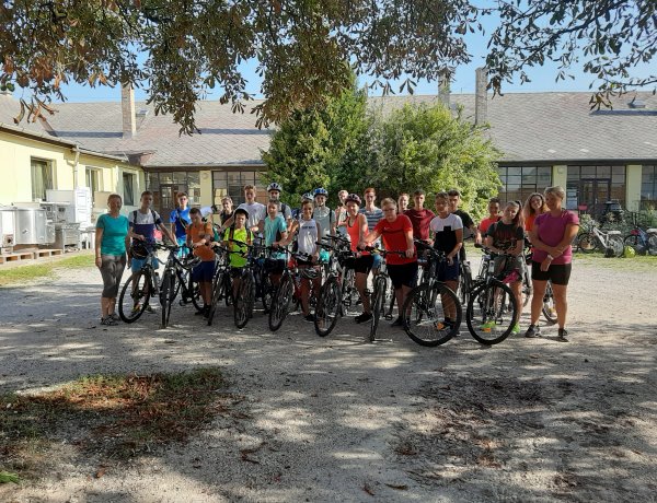 Bringás vándortábor a Velencei-tó környékén                     