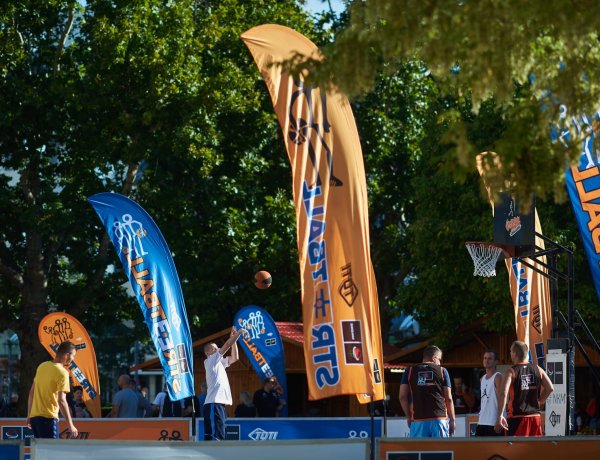 Pattogott a labda a belvárosban - Nyíregyházán a Streetball sorozat