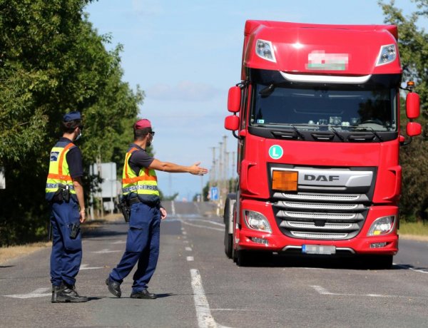 Újra megnyílt két határátkelő Magyarország és Szlovákia között Borsodban
