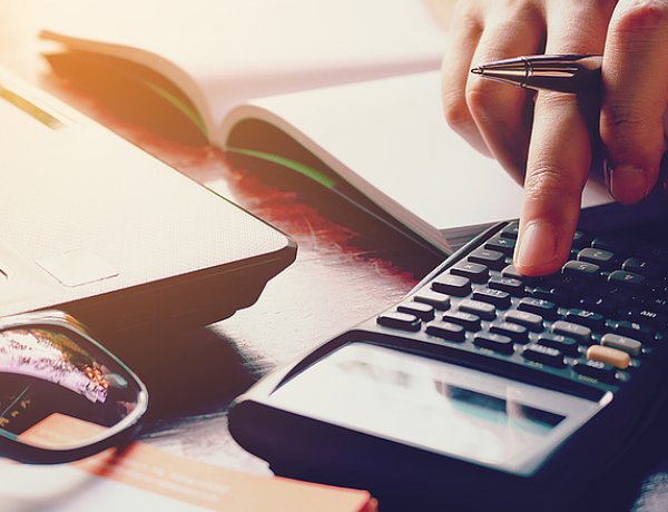 Közeleg az adóbefizetési határidő – A napokban postázták az értesítéseket