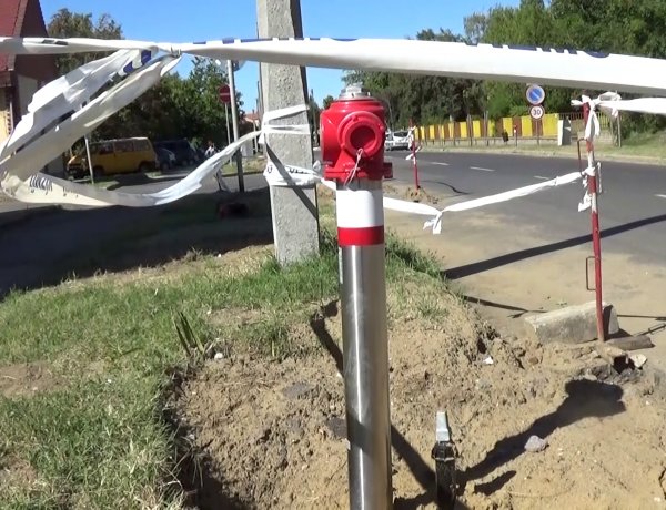Korszerűbb hálózat – Tűzcsapokat cserél a Nyírségvíz a Krúdy Gyula utcán