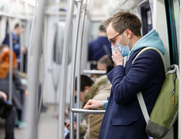 Maszk nélkül nem utazhat senki a MÁV és Volán járművein     