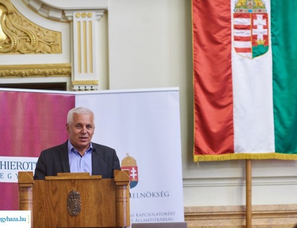 Civil Fórum – 9,3 milliárdos keretösszeggel nyílnak meg a NEA pályázatai októbertől