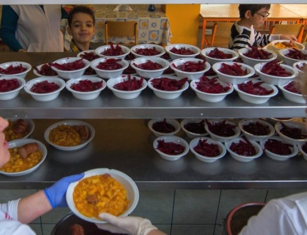 Az iskolai menzák gyakorlata is változik a járvány miatt        