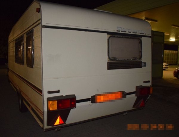 Hamis rendszám a csengersimai határátkelőhelyen             