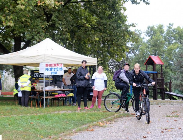 A BringaVáros 2020-as rendezvényén a kellemetlen időjárás ellenére is félezren tekertek