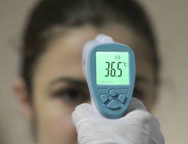 Emmi: a köznevelés felkészülten és fegyelmezetten védekezik a járvány ellen