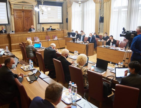 Társadalmi vitára bocsátotta a közgyűlés a Fenntartható Energia- és Klímaakciótervet